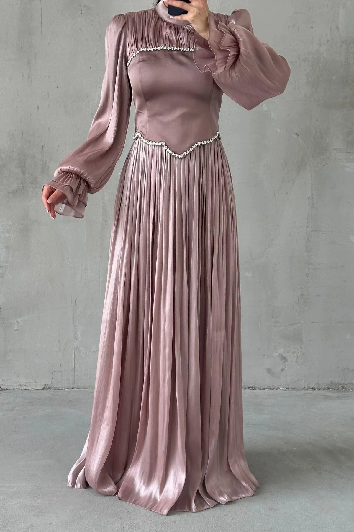 The Valentina Pearl Gown 5497