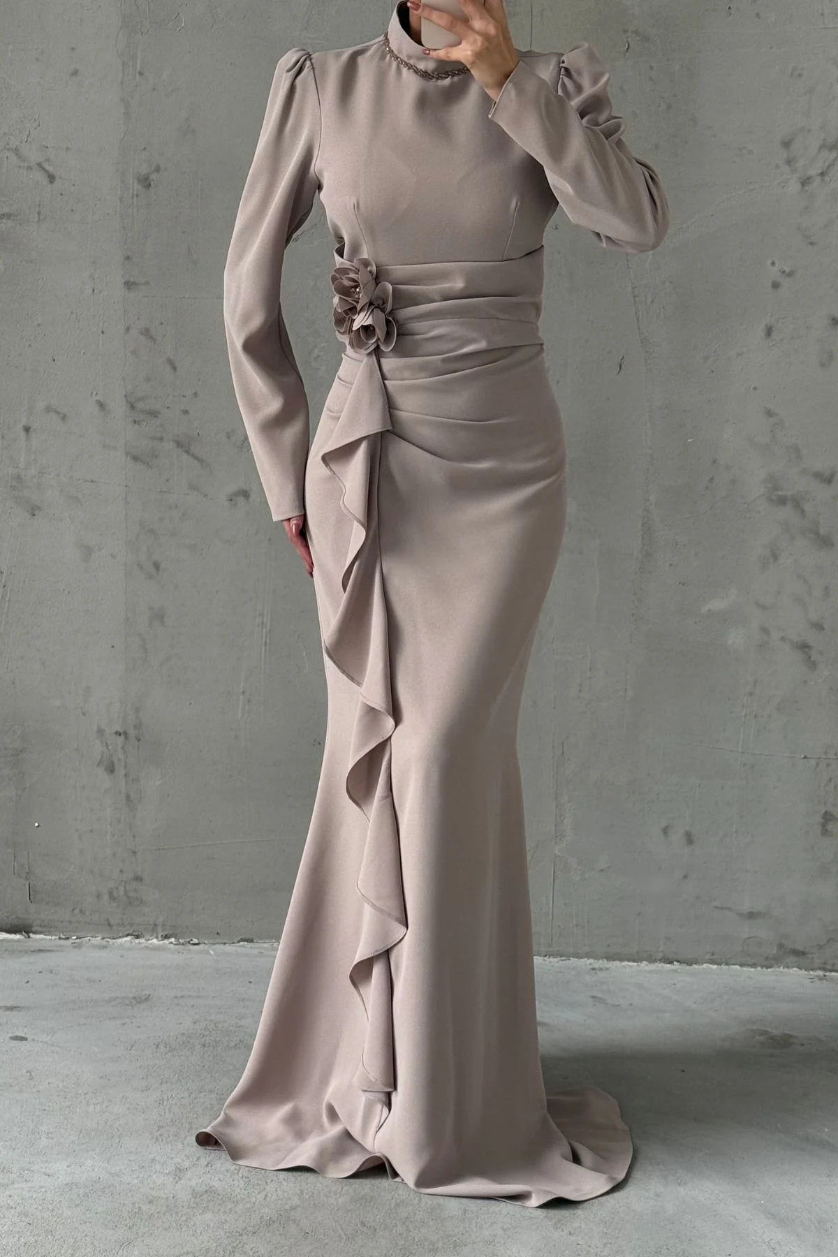 Valentina Rose Gown 5005