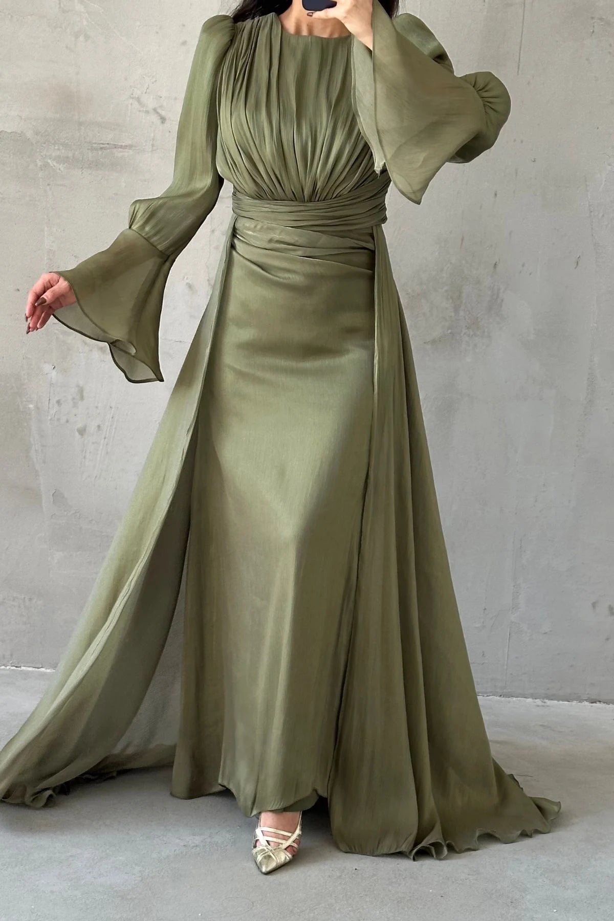 Drape and Cape Detailed Janjan Evening Dress 4986